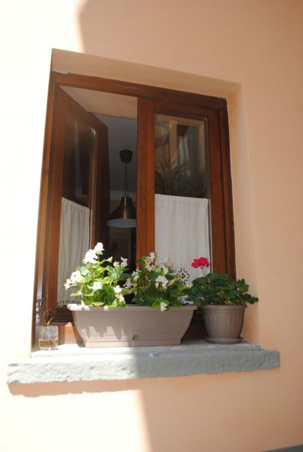 La Maison D'Alize Lecco Exterior photo